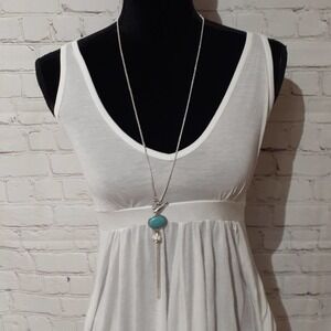 Gorgeous turquoise stone necklace